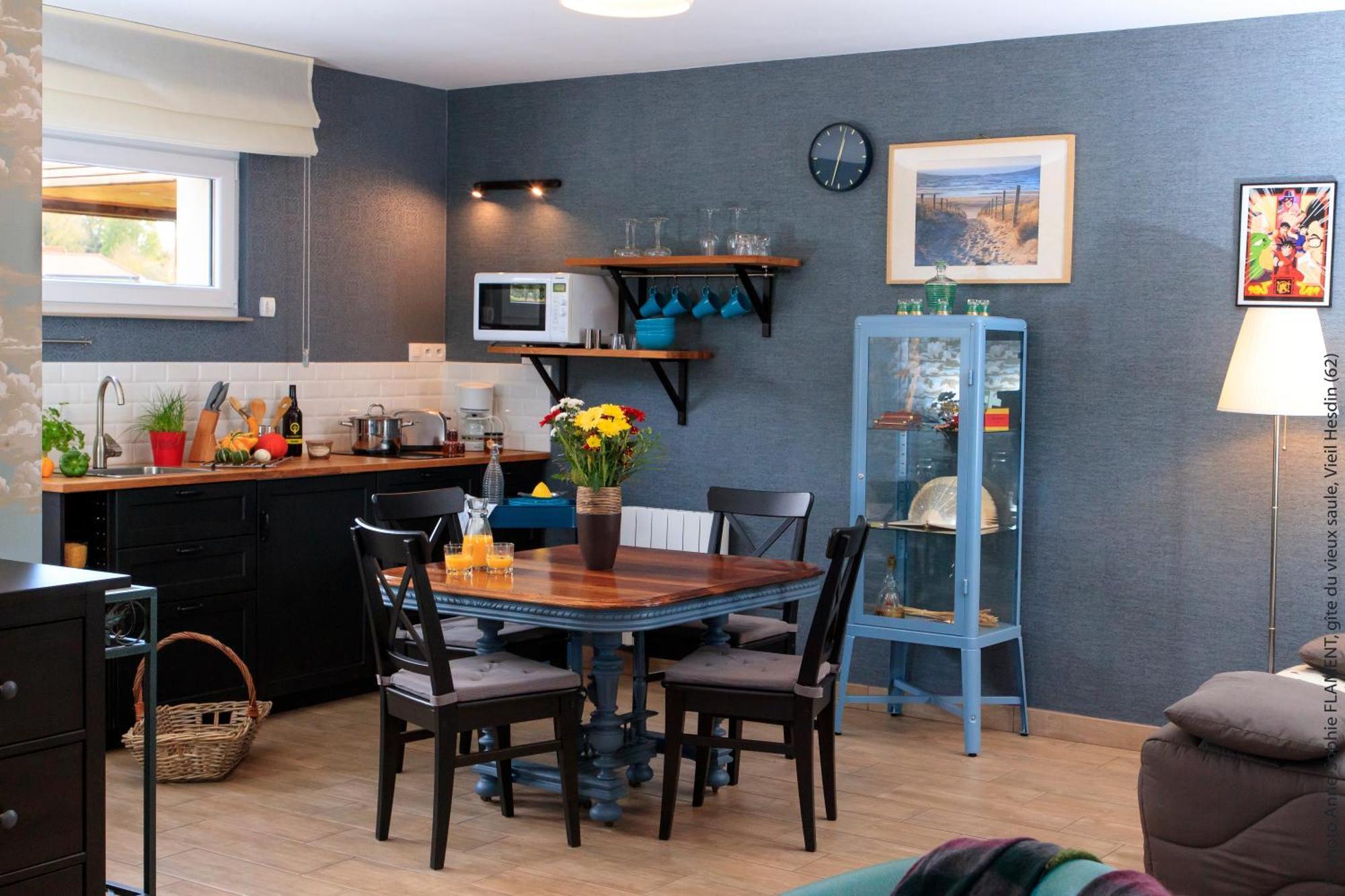 Gite Du Vieux Saule 1 Gite Avec Spa Privatif Pour 2 Personnes 1 Suite Familiale Sans Spa Vieil-Hesdin Exterior photo